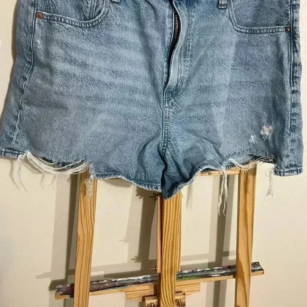 American Eagle outfitters Distressed Denim Shorts size 14 - Picture 7 of 8